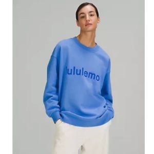 Lululemon perfectly oversized crew.